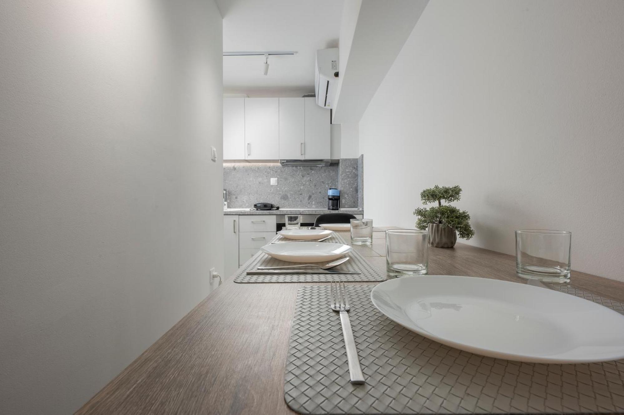 Premium Jacuzzi Suite At The City Center, By Aqua Platinum Thessaloniki Exterior foto