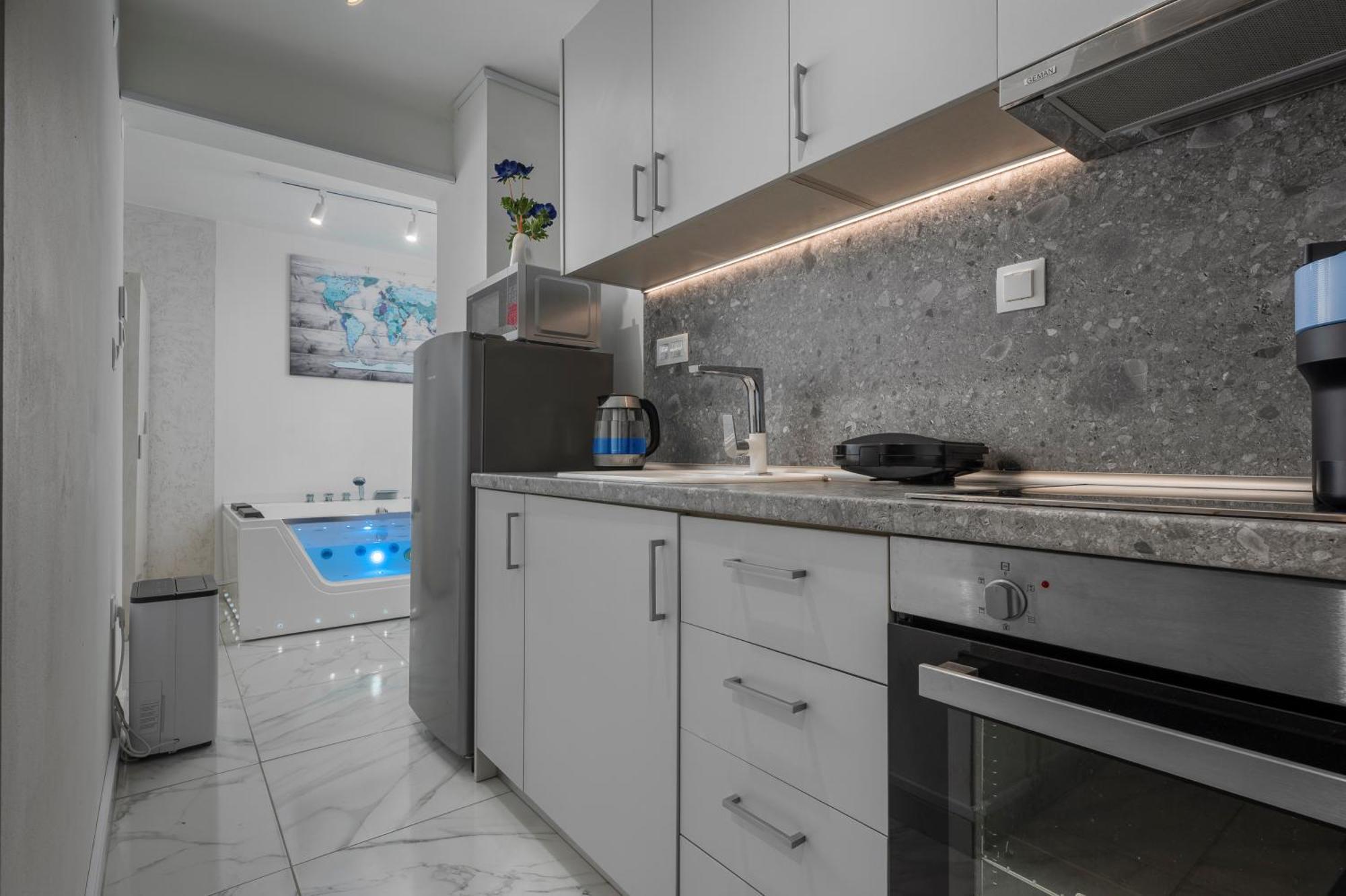 Premium Jacuzzi Suite At The City Center, By Aqua Platinum Thessaloniki Exterior foto